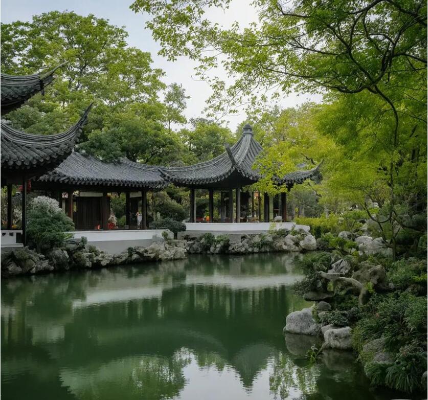 湘潭雨湖骤变旅游有限公司